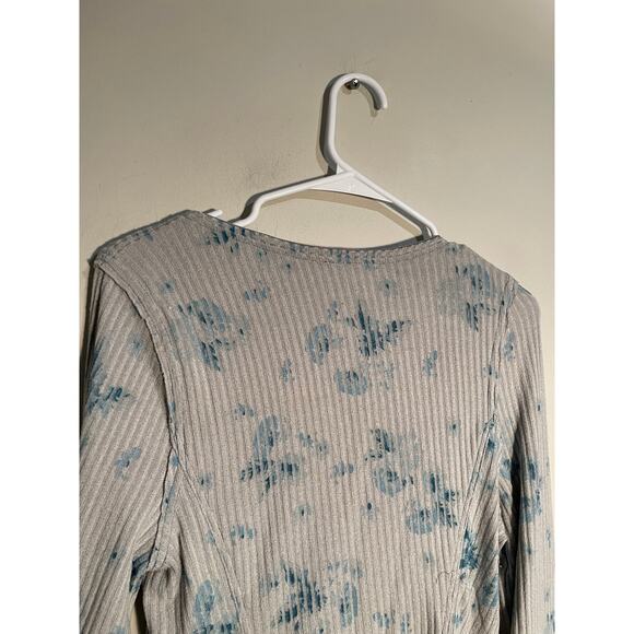 Free People Layer Me Long Sleeve Henley in Vintage Floral Size Large - Picture 8 of 11